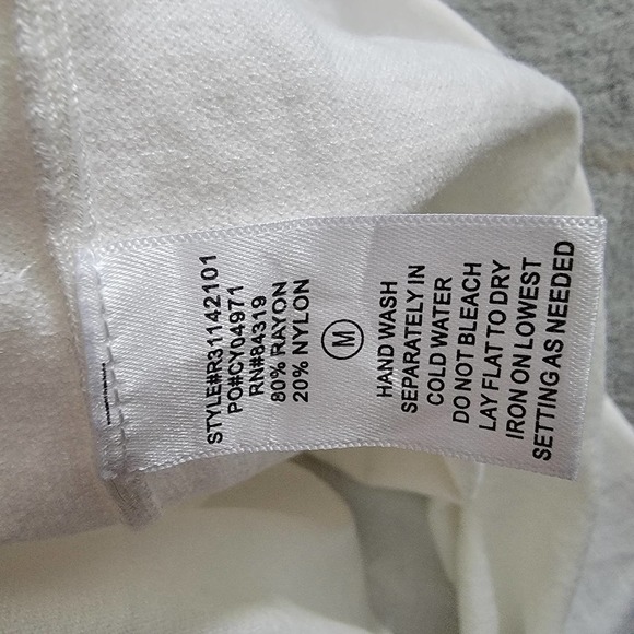 Cyrus knit top 3/4 sleeve scoop neck sz M - Picture 7 of 7